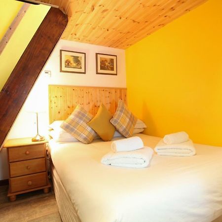 Moville Boutique Hostel & Apartments Экстерьер фото