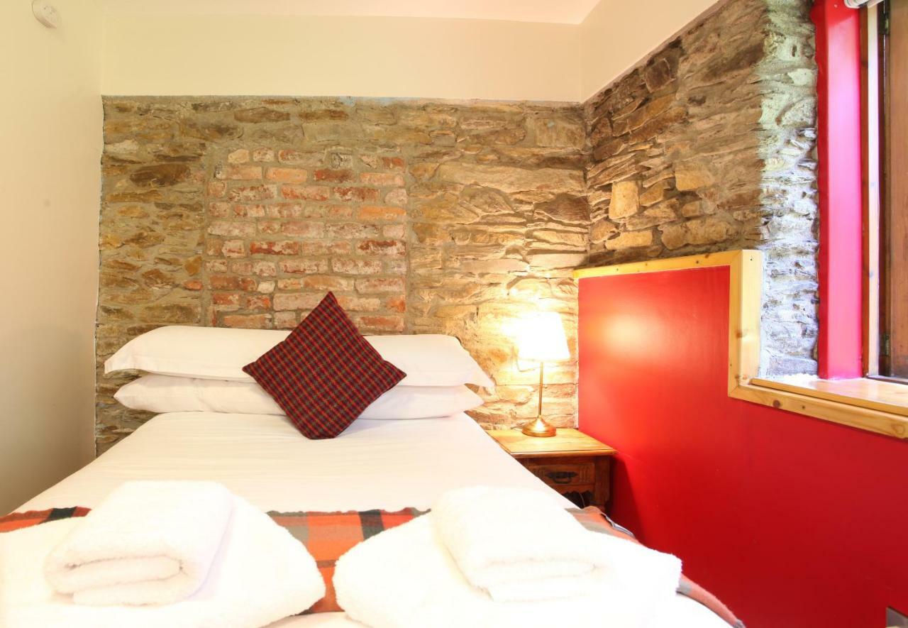 Moville Boutique Hostel & Apartments Номер фото