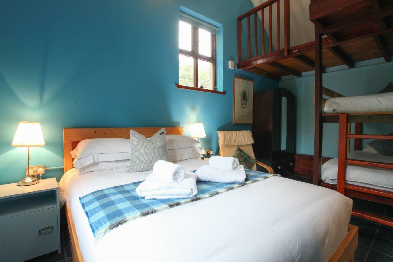 Moville Boutique Hostel & Apartments Экстерьер фото
